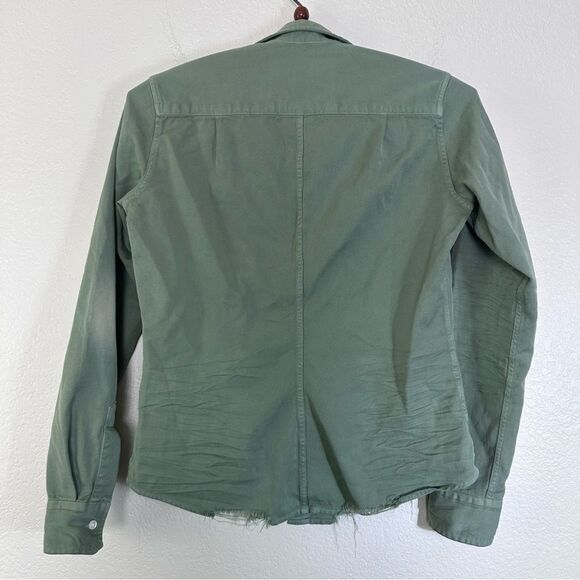 Frank & Eileen Barry Tailored Button Up Distressed Shirt in Sage Size XS - Picture 8 of 9